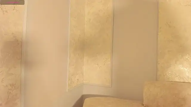 Snapshot of Alahia_Dangelo chatting on June 9, 5:47 pm Alahia Dangelo online show from June 9, 5:47 pm
