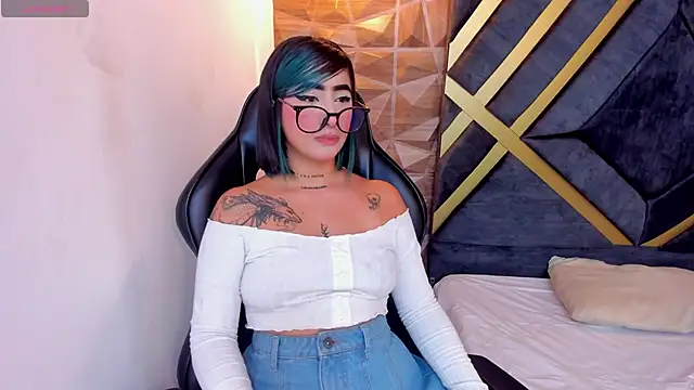 Alahia Dangelo online show from March 6, 11:36 am