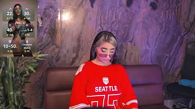 Snapshot of Alahia_Dangelo chatting on October 30, 5:32 pm Alahia Dangelo online show from October 30, 5:32 pm