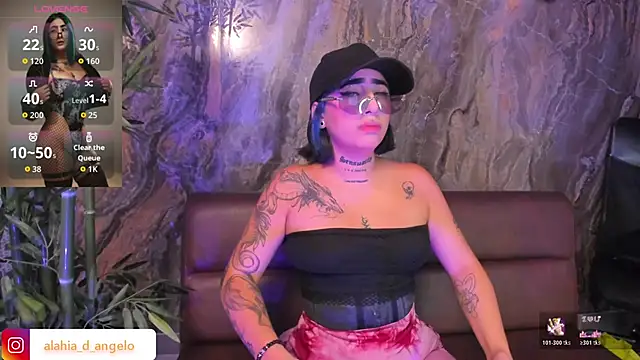 Alahia Dangelo online show from December 5, 5:33 pm