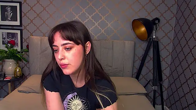 ValentinaBouxBabestation online show from February 6, 1:54 pm