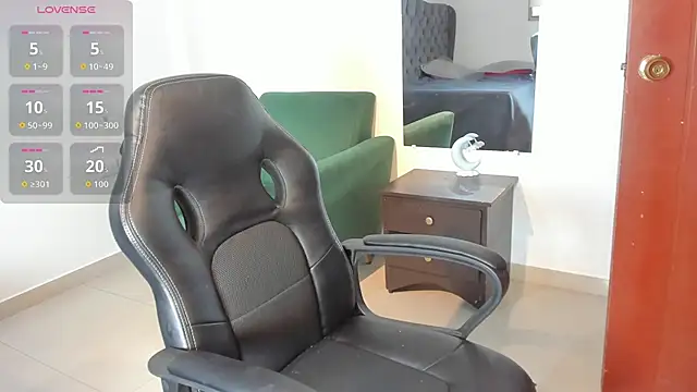  maria foxx  online show from November 3, 7:39 pm