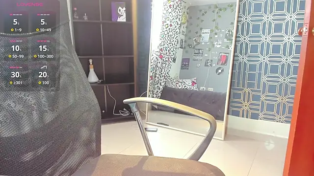  maria foxx  online show from November 11, 8:25 pm