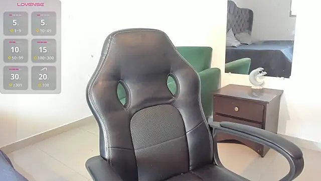  maria foxx  online show from October 30, 6:27 pm