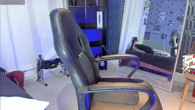  maria foxx  online show from December 22, 11:16 pm