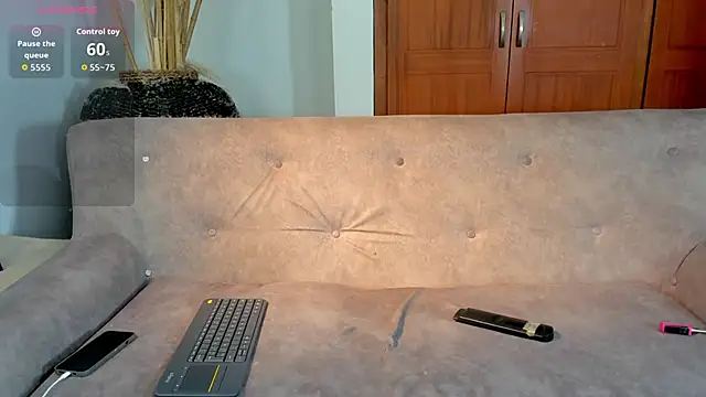  maria foxx  online show from October 25, 7:14 pm