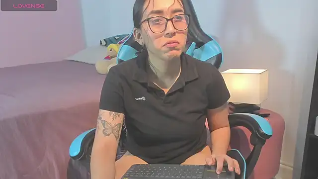  maria foxx  online show from June 30, 9:48 pm