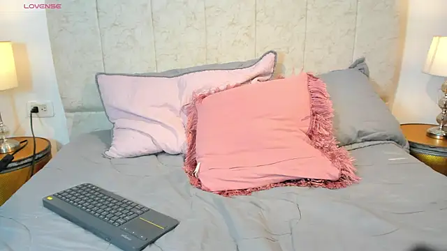  maria foxx  online show from February 21, 12:29 pm