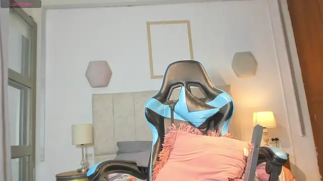  maria foxx  online show from March 20, 6:53 pm