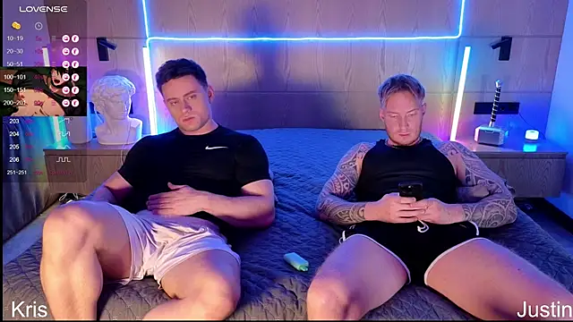 Justin Hardy online show from December 4, 5:45 pm