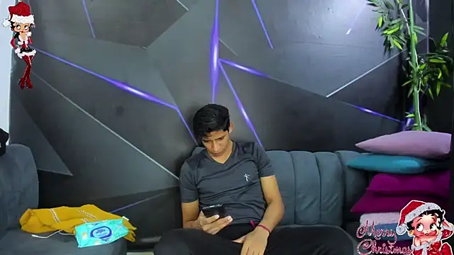 playsgirlhot online show from November 4, 11:19 pm