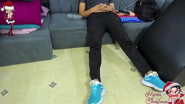 playsgirlhot online show from November 12, 11:19 pm