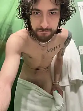 Snapshot of Vanillamexican chatting on February 9, 2:18 pm Vanillamexican online show from February 9, 2:18 pm