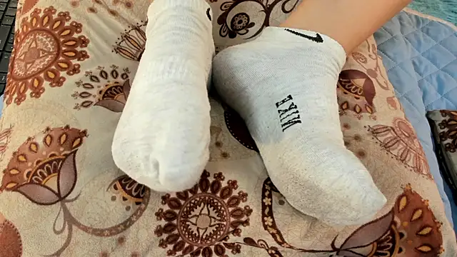 Snapshot of Eilin_clio chatting on July 6, 1:07 pm Eilin clio online show from July 6, 1:07 pm