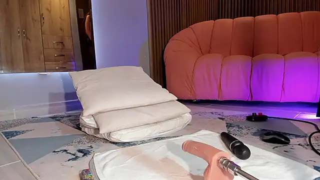 Eilin clio online show from March 15, 10:44 pm