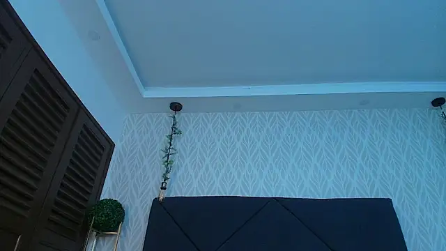 sandy rivas online show from December 17, 12:10 pm