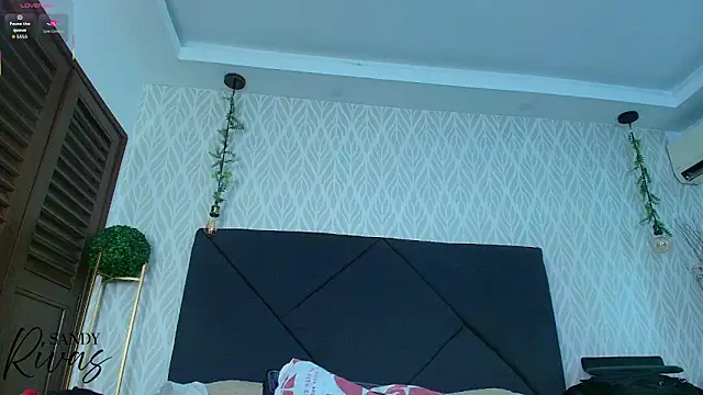 sandy rivas online show from December 21, 11:56 am