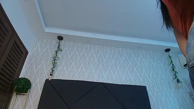 sandy rivas online show from December 15, 12:00 pm