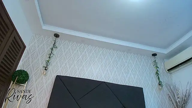 sandy rivas online show from January 10, 12:00 pm