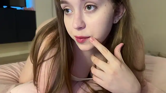 endlesssoffi online show from April 28, 6:12 pm