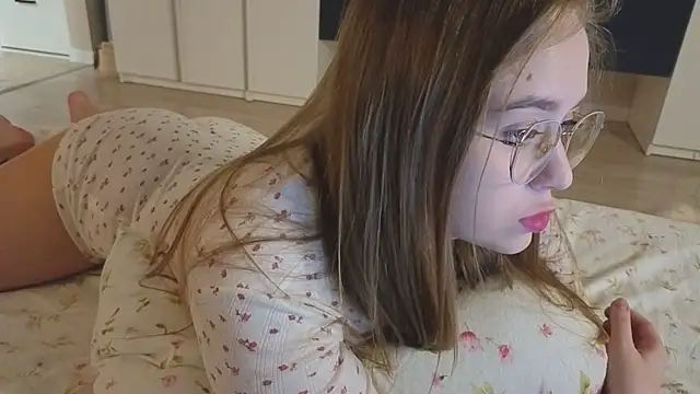 endlesssoffi online show from December 19, 5:37 pm