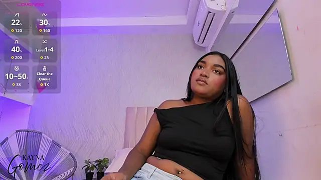 Snapshot of kayna_gomez chatting on October 15, 7:55 pm kayna gomez online show from October 15, 7:55 pm
