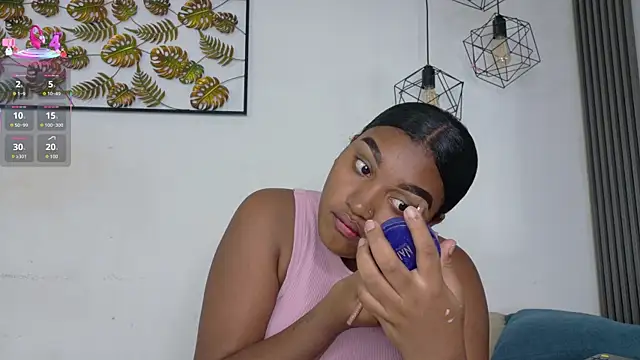 kayna gomez online show from January 5, 7:06 pm