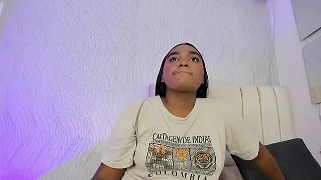 kayna gomez online show from November 11, 7:30 pm