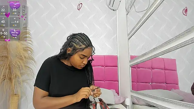Snapshot of kayna_gomez chatting on March 5, 7:17 pm kayna gomez online show from March 5, 7:17 pm