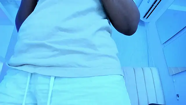 kayna gomez online show from December 2, 7:04 pm