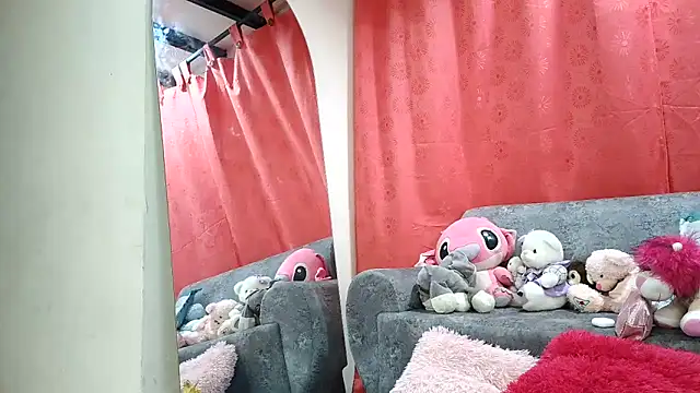 Milkdulce1 online show from March 1, 4:40 pm