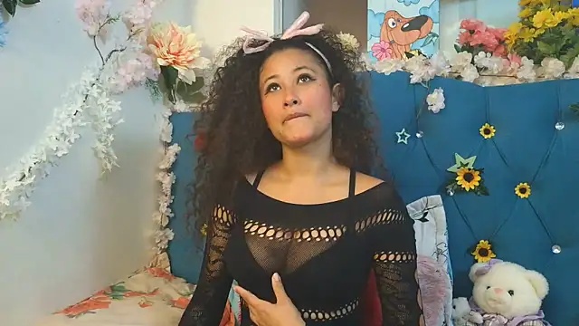 Snapshot of Milkdulce1 chatting on May 23, 11:20 am Milkdulce1 online show from May 23, 11:20 am