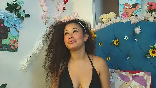 Snapshot of Milkdulce1 chatting on May 21, 2:36 pm Milkdulce1 online show from May 21, 2:36 pm