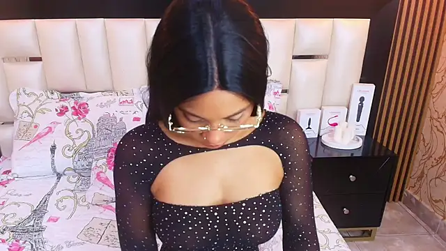 SofiaLaurents online show from October 22, 1:54 pm