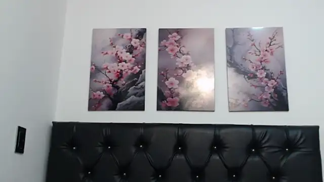 Snapshot of amaranta_f00x chatting on November 24, 12:38 pm amaranta f00x online show from November 24, 12:38 pm