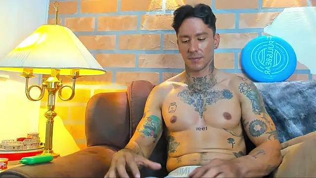 Dylanstonne online show from February 24, 10:25 pm