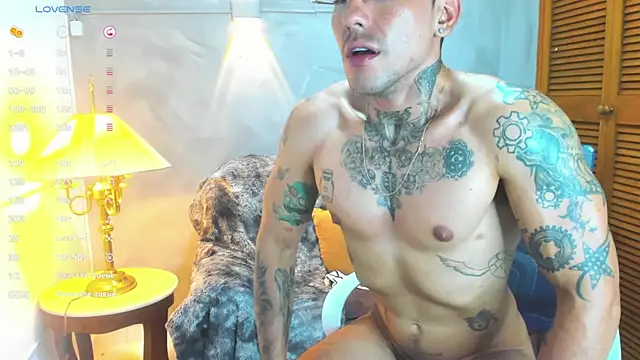 Dylanstonne online show from January 16, 11:48 pm