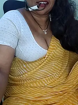 Snapshot of Sexy-Telugunayana2 chatting on October 24, 7:24 pm Sexy-Telugunayana2 online show from October 24, 7:24 pm