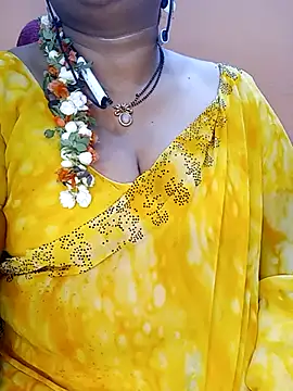 Snapshot of Sexy-Telugunayana2 chatting on March 5, 4:24 am Sexy-Telugunayana2 online show from March 5, 4:24 am