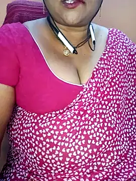 Snapshot of Sexy-Telugunayana2 chatting on March 4, 7:32 pm Sexy-Telugunayana2 online show from March 4, 7:32 pm