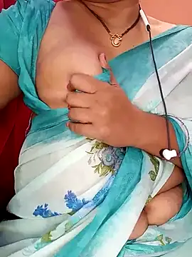 Snapshot of Sexy-Telugunayana2 chatting on February 16, 11:38 am Sexy-Telugunayana2 online show from February 16, 11:38 am