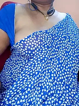 Snapshot of Sexy-Telugunayana2 chatting on February 7, 11:01 am Sexy-Telugunayana2 online show from February 7, 11:01 am