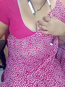 Snapshot of Sexy-Telugunayana2 chatting on February 18, 2:27 pm Sexy-Telugunayana2 online show from February 18, 2:27 pm