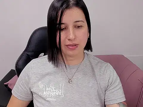 Adaline 69 online show from June 2, 4:12 am