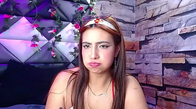 Tammy Blackk online show from March 18, 5:44 pm