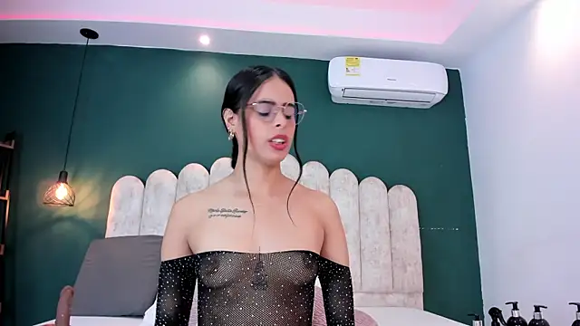 miabacker   online show from February 28, 1:25 pm