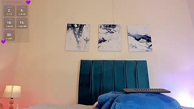 Snapshot of ahvi_ebony chatting on February 28, 3:04 pm ahvi ebony online show from February 28, 3:04 pm