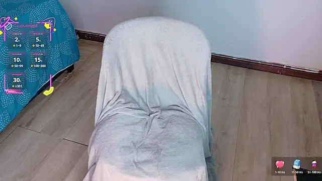 ahvi ebony online show from November 16, 12:10 pm