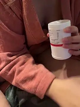 Snapshot of nos2sex69 chatting on December 25, 6:09 pm nos2sex69 online show from December 25, 6:09 pm