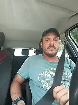 WadedGuzzling online show from August 7, 12:22 pm